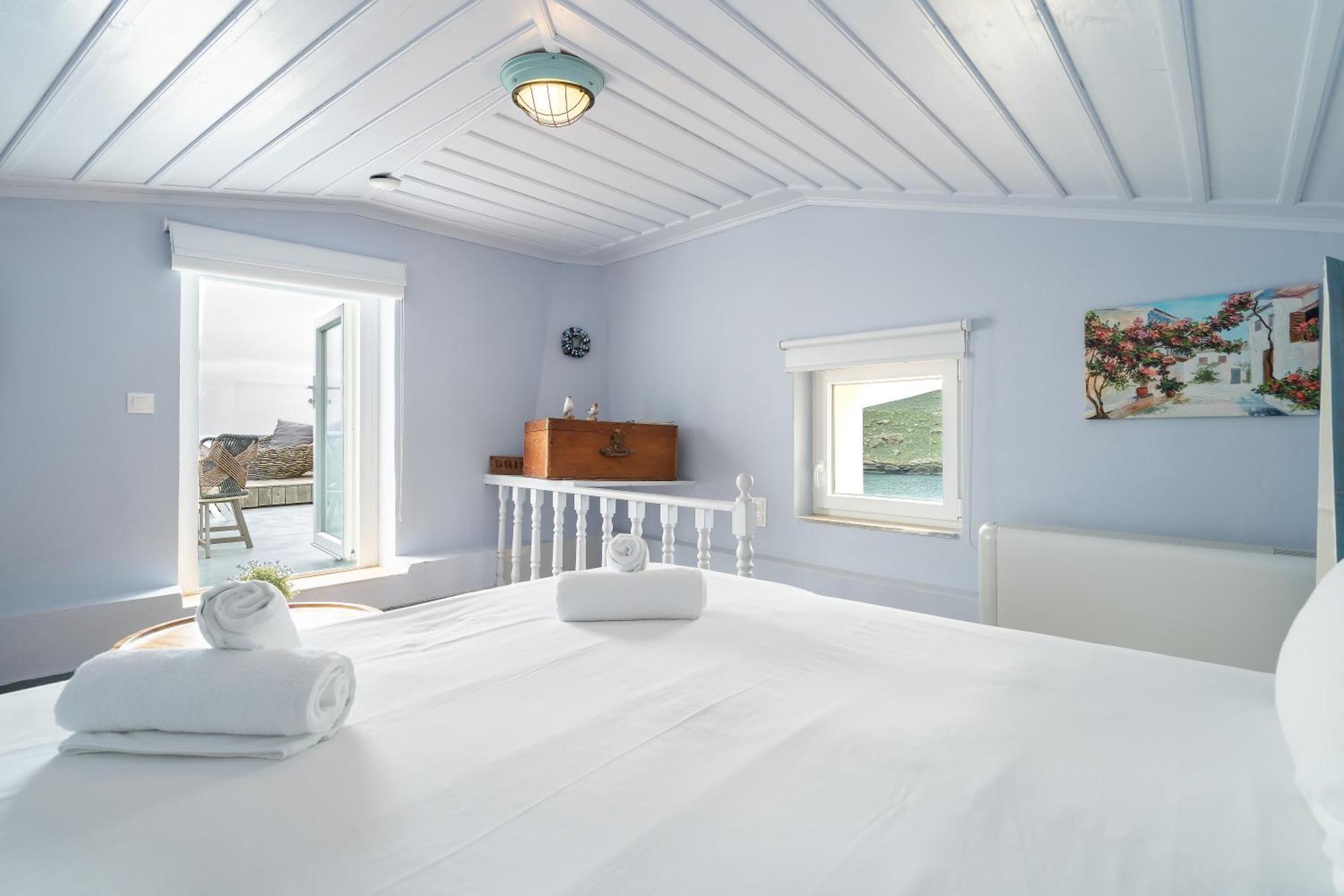 Castel Abaso Boutique Apartments By Explore Andros Exteriör bild