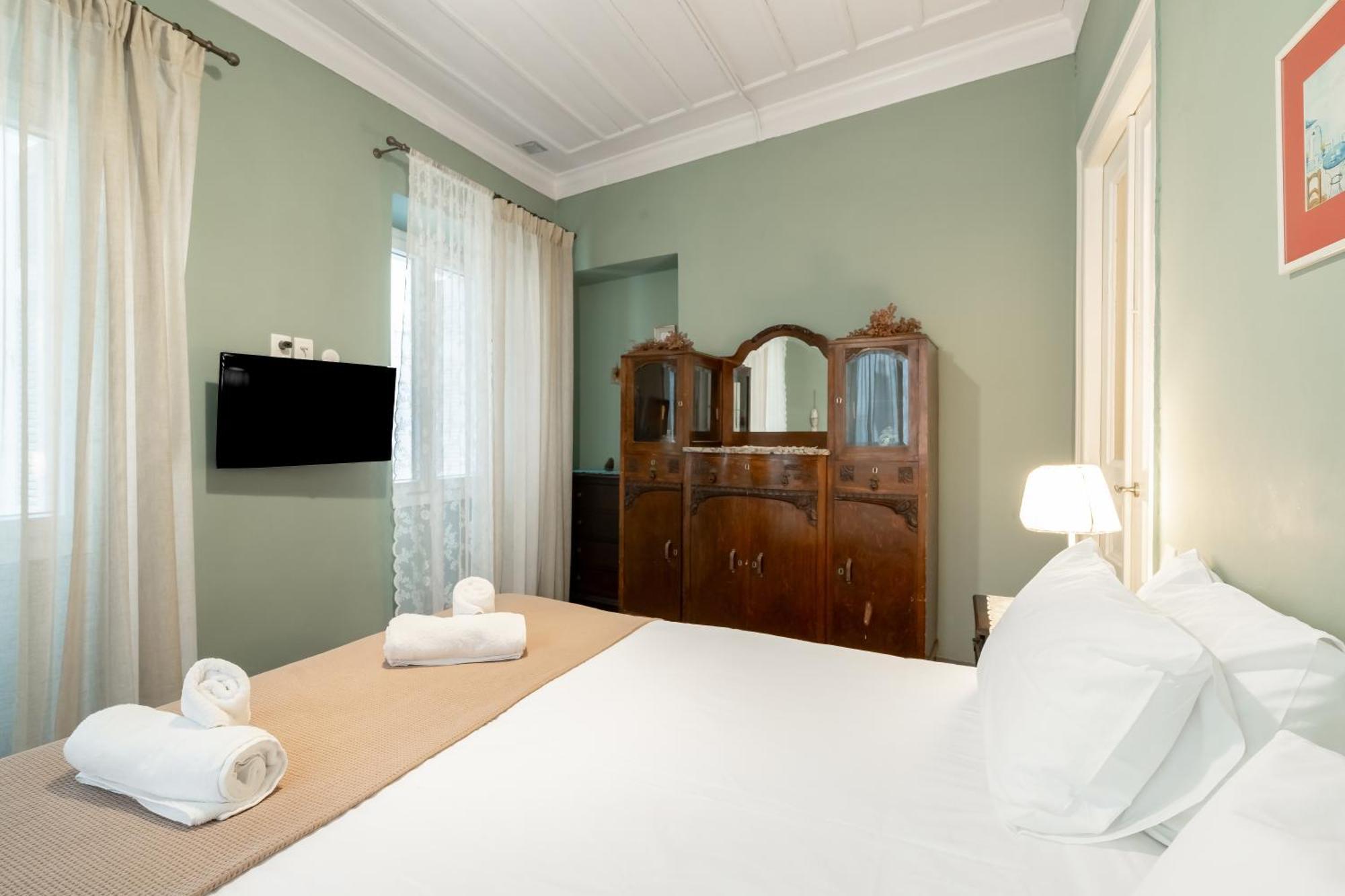 Castel Abaso Boutique Apartments By Explore Andros Exteriör bild