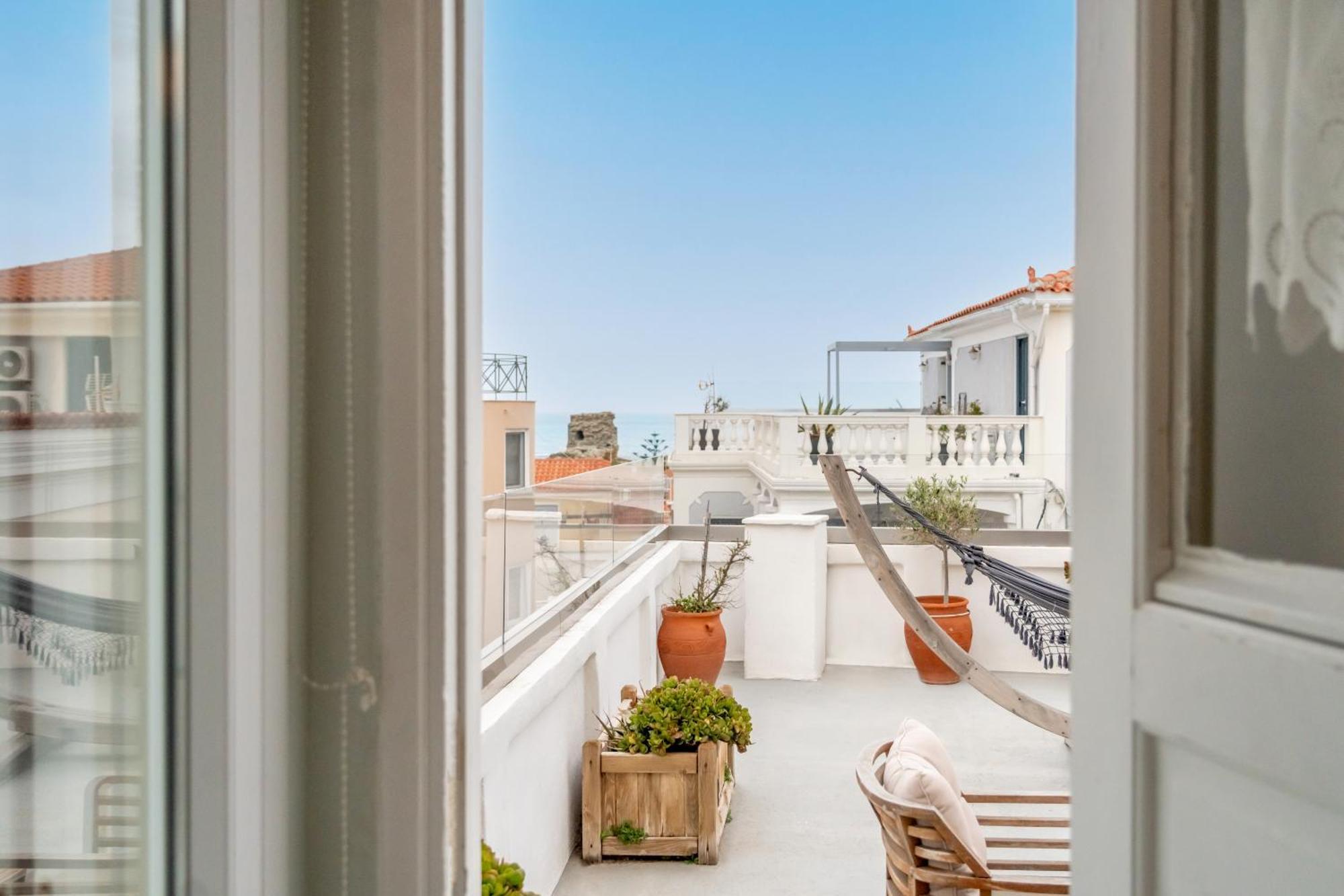 Castel Abaso Boutique Apartments By Explore Andros Exteriör bild