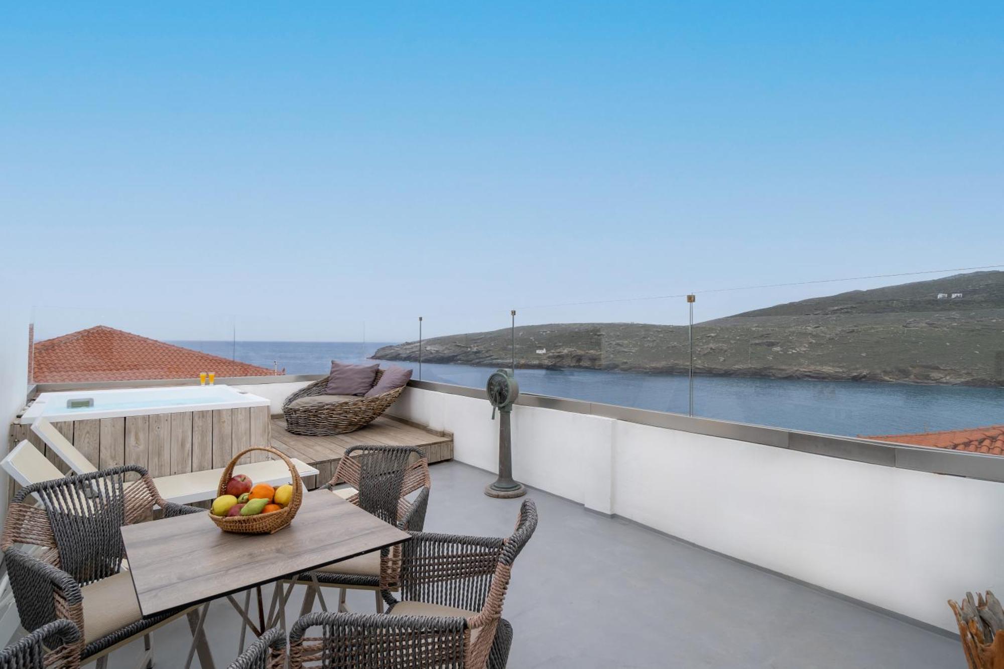Castel Abaso Boutique Apartments By Explore Andros Exteriör bild