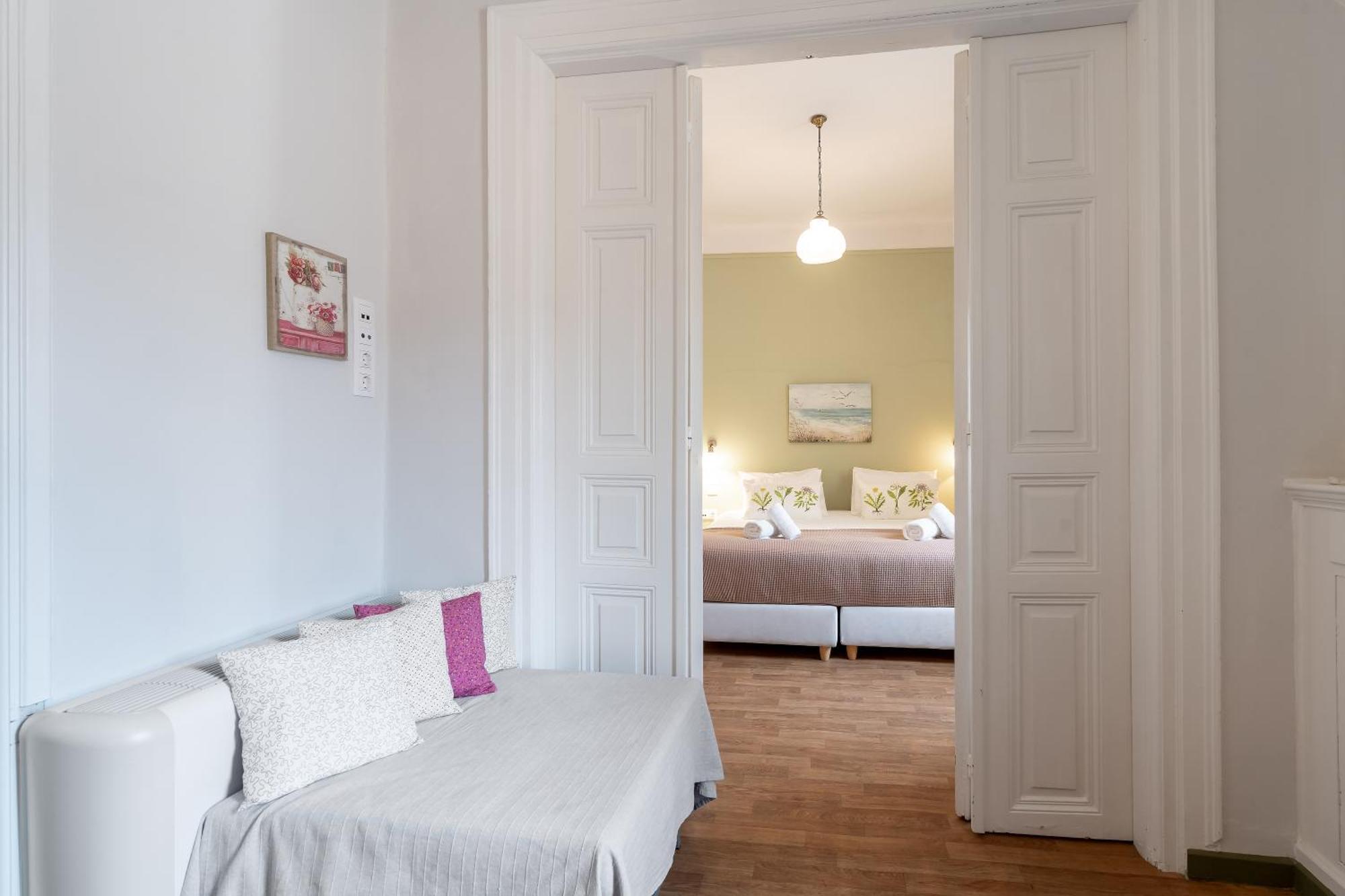 Castel Abaso Boutique Apartments By Explore Andros Exteriör bild